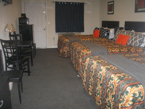 Western Motel image 1